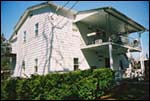 202 Howard