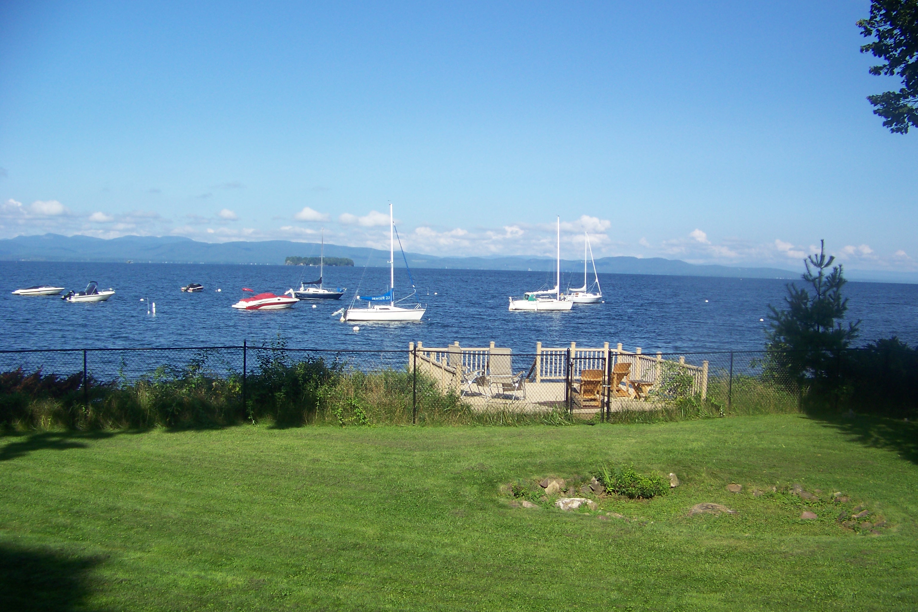 Champlain Apartments 125 South Cove